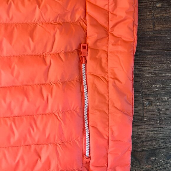 Peter Millar All Course Quilted Puffer Jacket in Burning Sunset Size Large NWT - Picture 8 of 12